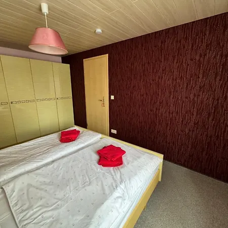 Hofmann Apartment *